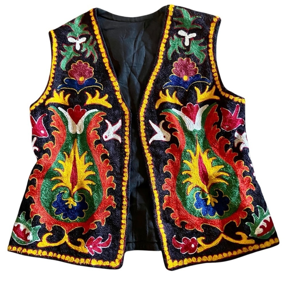 Vintage Embroidered multicolored boho vest